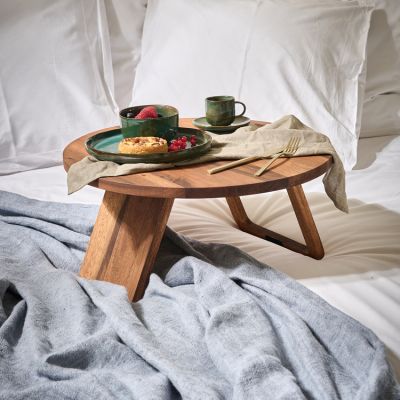 Tablett 48xH19cm auf Füss Holz Dina