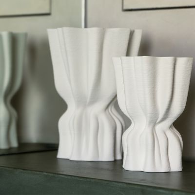 Vase 22x17,5xH29cm draped white Vea