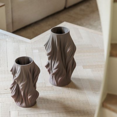 Vase 22,5x22,5xH37cm satin brown Vea