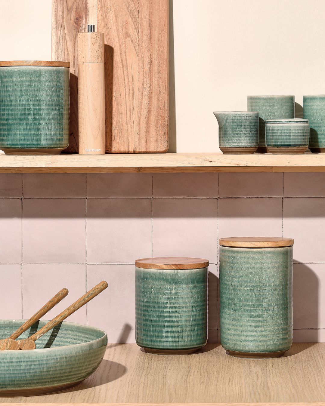 Salt&Pepper Cameo Green Collection